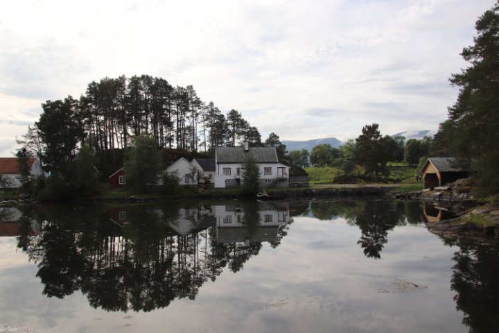 IMG_1552.JPG