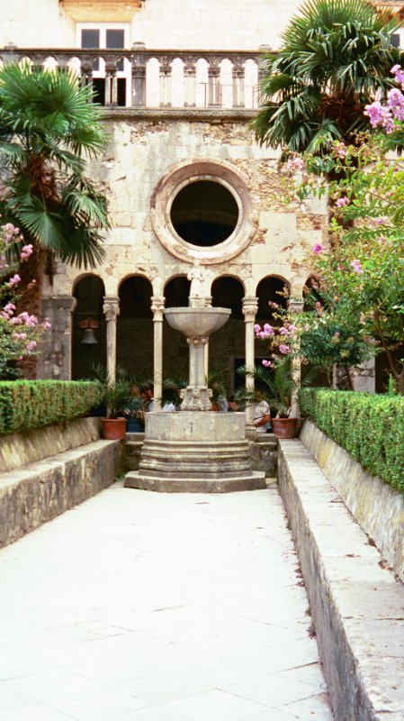 img033.JPG