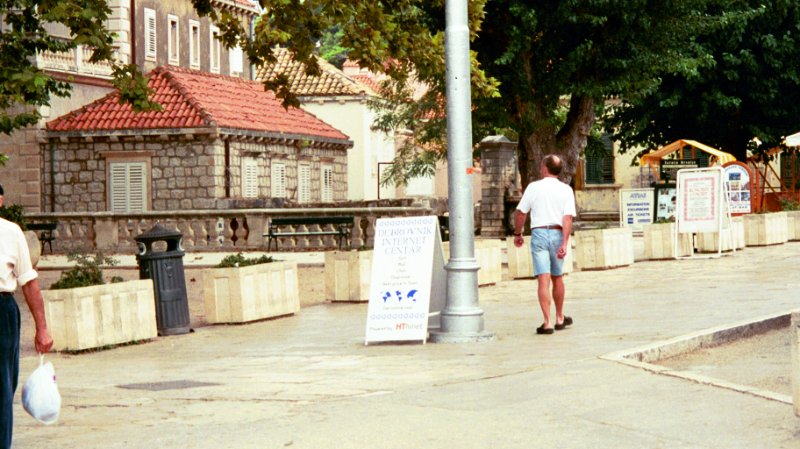 img035.JPG