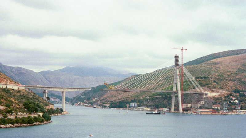 img065.JPG
