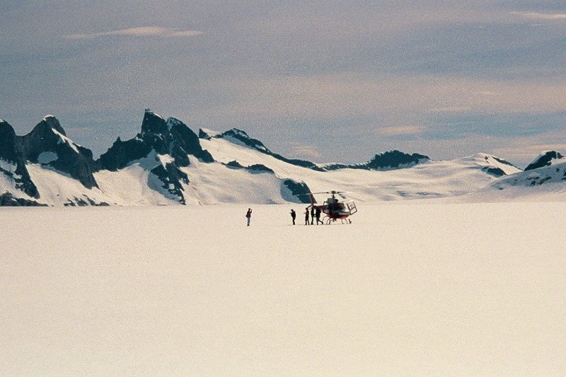 img037.JPG